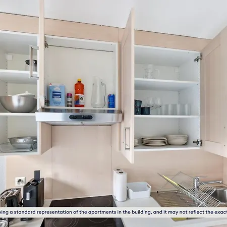 Essentials Simple 1br 아파트
