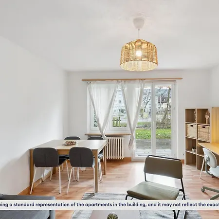 דירה Essentials Simple